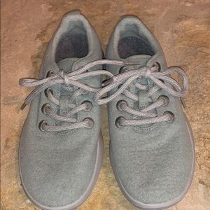 LIMITED EDITION MINT GREEN WOOLRUNNERS ALLBIRDS
